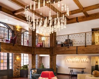 Hotel Corque - Solvang - Lobby