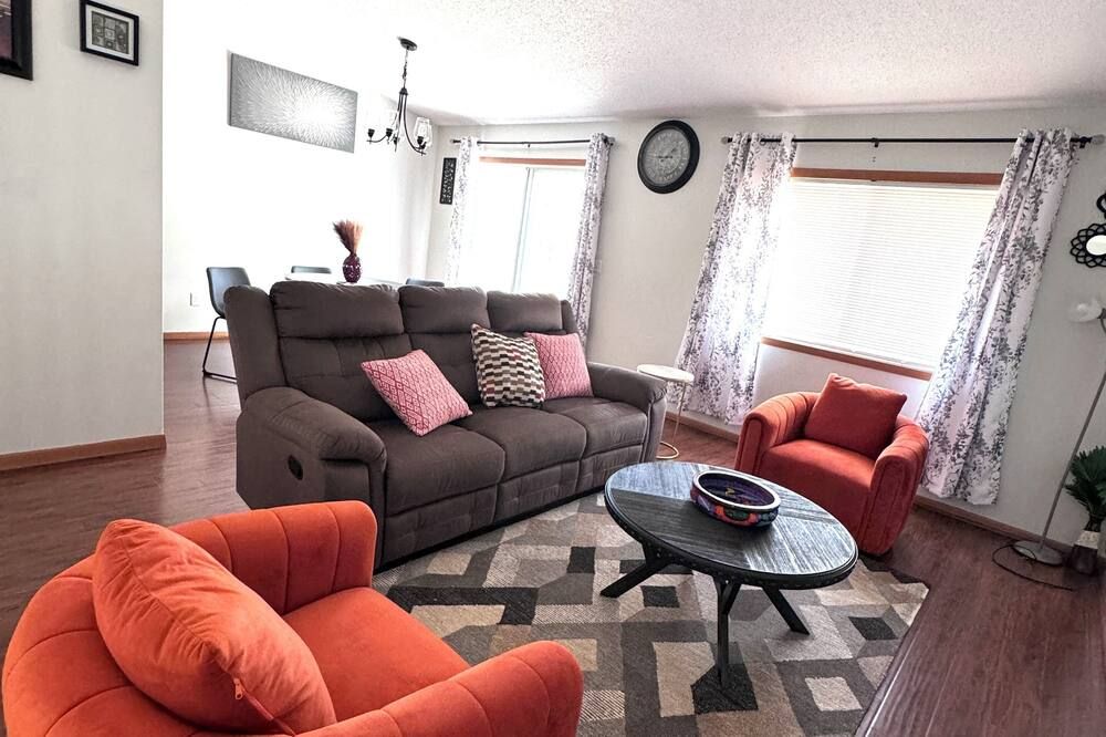 Cozy and Charming Amber Valley Haven in Fargo - Fargo - Pokój dzienny