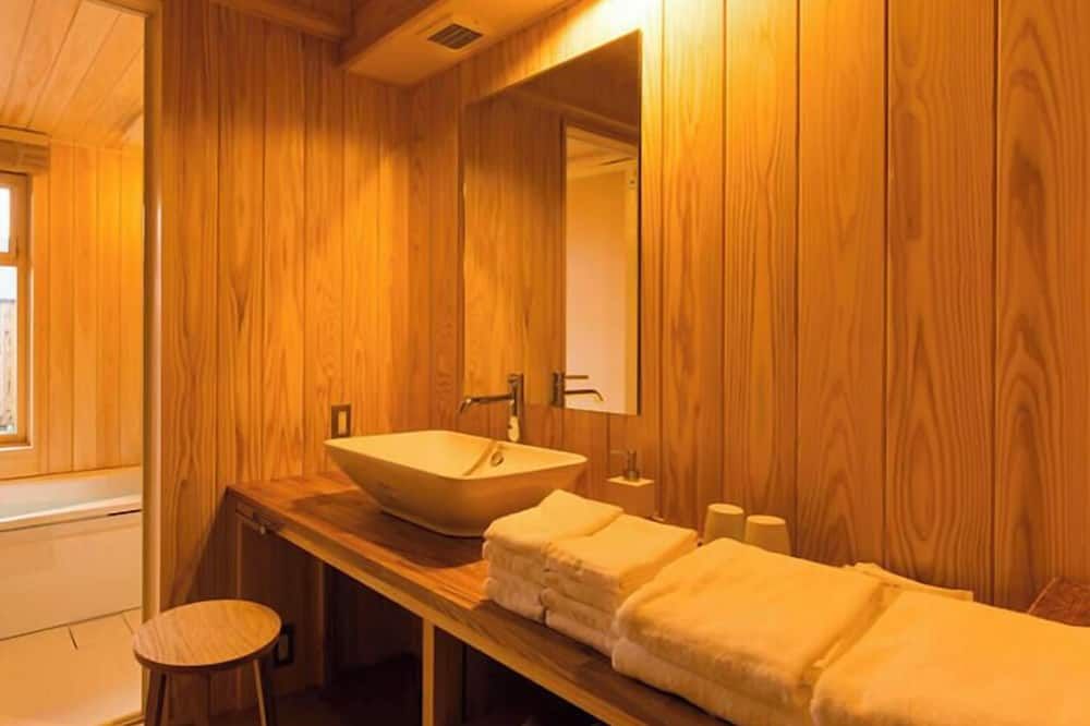 Tsumesyo Mikuni - Awara - Spa