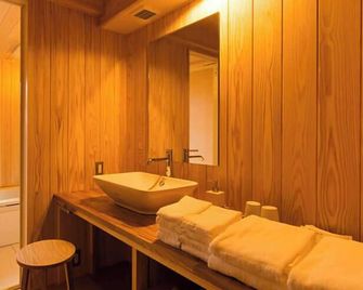 Tsumesyo Mikuni - Awara - Spa