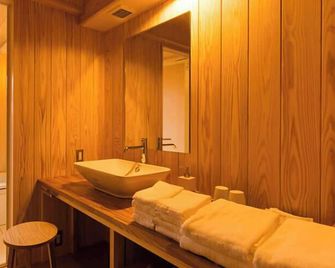 Tsumesyo Mikuni - Awara - Spa