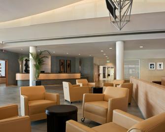 Hilton Garden Inn Rome Airport - Fiumicino - Lobby