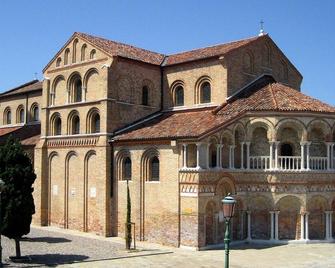 Central Apartment Ca' Dei Ferro - Murano Venice - Venecia - Edificio