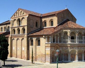 Central Apartment Ca' Dei Ferro - Murano Venice - البندقية - مبنى