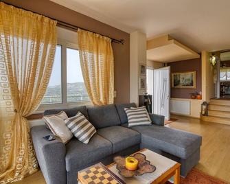 The House Olympia, Olympia, Greece - Olympia - Living room