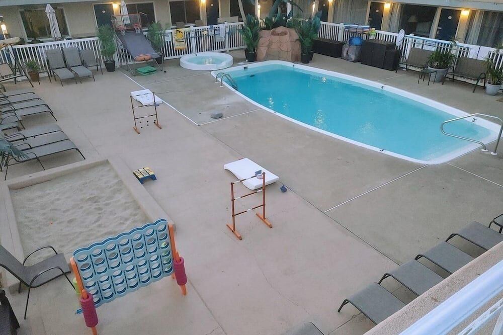Sand Box Motel - ווילדווד - בריכה