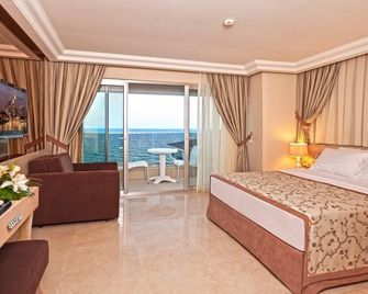 Xperia Saray Beach Hotel - אלניה - חדר שינה