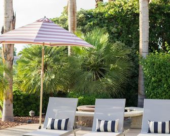 Spacious 5br Desert Oasis: Pool Hot Tub Fire Pit Pga West Golf Course - La Quinta - Патіо