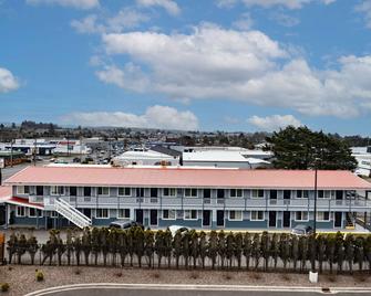 Travelodge by Wyndham Newport - ניופורט - בניין