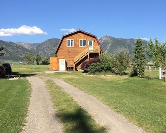 Mountain Loft Close To Golf, Fishing, Rafting, Skiing, And Hiking. Near Jackson - Thayne - Bâtiment