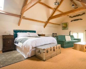 Apartment Ensuite - Willow - Haselbury Plucknett - Bedroom