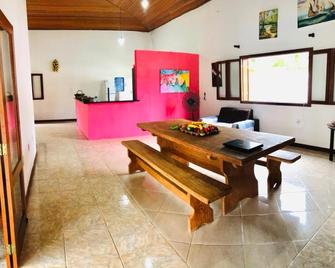 Hostel Terra do Sol - Porto Seguro - Sala pranzo