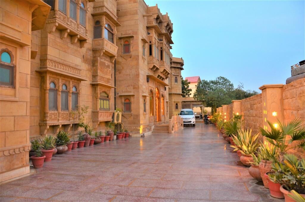 The Gulaal - ג'יסלמר - נוף חיצוני