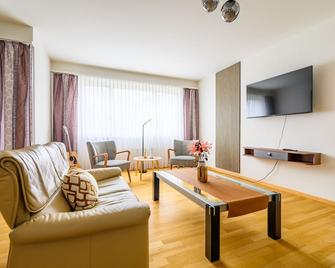 Apartment Arnold - Bazel - Huiskamer