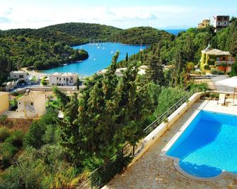 Niriides Apartments - Sivota