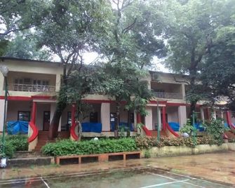Regal hotel Matheran - Matheran