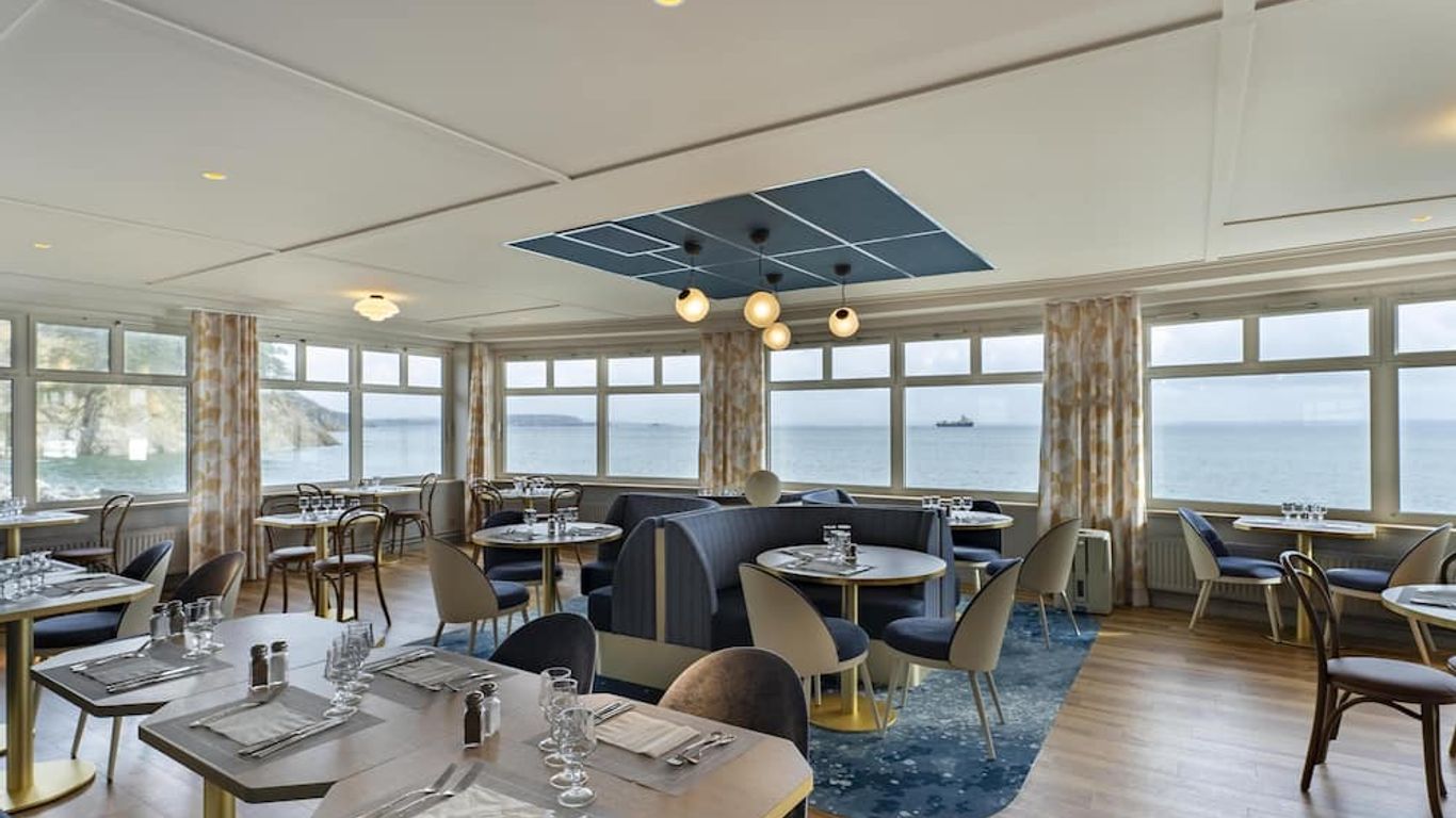 Hôtel Morgat Le Grand Hôtel De La Mer