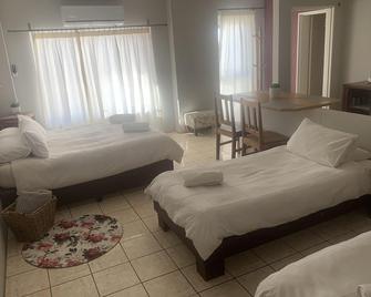 Namgate Guesthouse - Grünau - Habitación