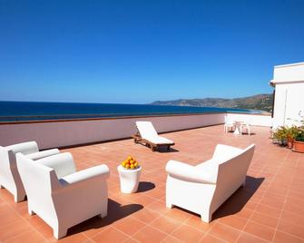 Hotel La Playa - Acciaroli - Balcony