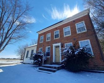 Historic Home Rufus Abbott Manor - Nauvoo - Building