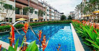Suvarnabhumi Ville Airport Hotel - Bangkok - Pool