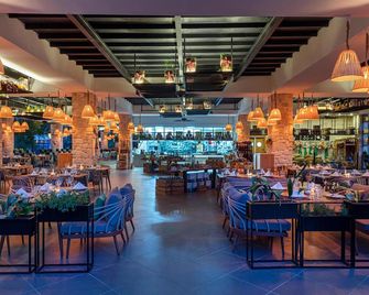 Selectum Family Resort Belek - בלקובה - בר