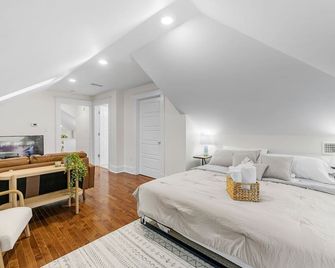 Luxurious + Spacious 3 Br In Midtown, Large Backyard, Near Food+bar - ممفيس (تنيسي) - غرفة نوم