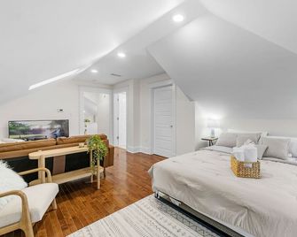 Luxurious + Spacious 3 Br In Midtown, Large Backyard, Near Food+bar - ممفيس (تنيسي) - غرفة نوم