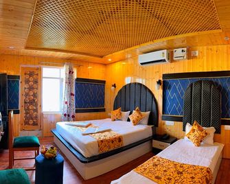 Poets Inn - Anantnag
