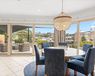 تيريجال سيلز سيرفسد أبارتمينتس - ترّيغال - غرفة طعام