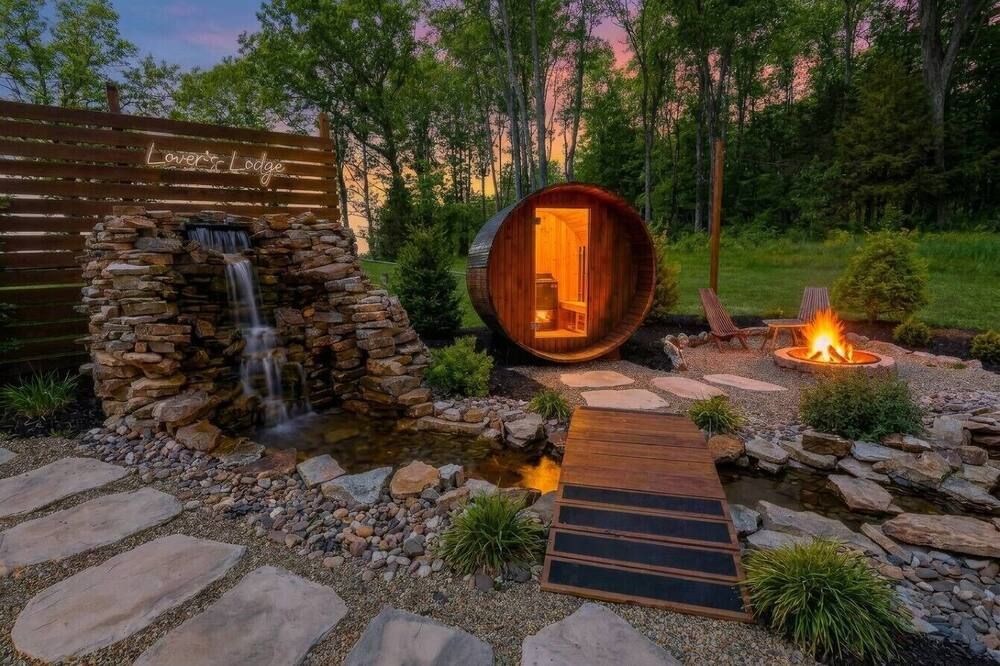 Lovers Lodge, Romantic Couples Wellness Retreat