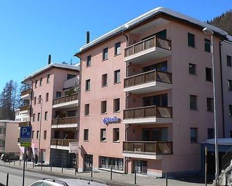Apartment Chesa Sur Ova 21 by Interhome - Sankt Moritz - Gebäude
