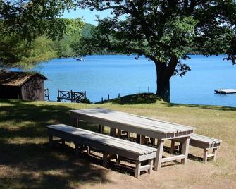 Metz Camp - Nice Lakeview - Farmington - Patio