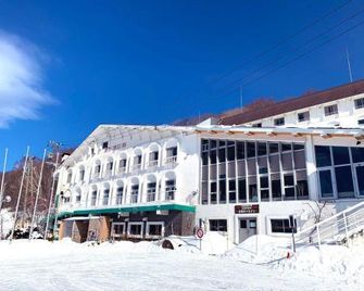 Shiga Swiss Inn - يامانوشي - مبنى