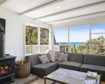 South Moffat - Lorne - Living room