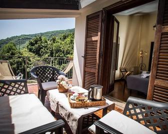 Hotel Lago Bin - Rocchetta Nervina - Balcony