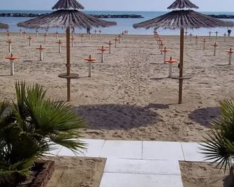 Hotel Ornella - Bellaria-Igea Marina - Beach