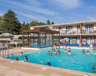 Résidence Odalys Le Clos Saint Michel - Chinon - Pool