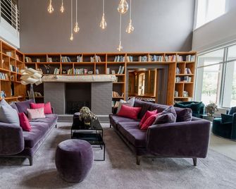 Waldhotel Eiche - Burg (Spreewald) - Lounge