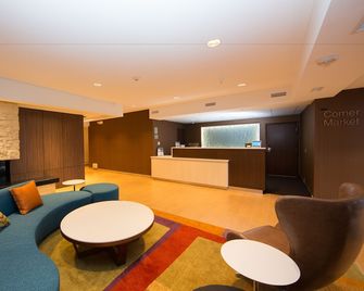 Fairfield Inn & Suites by Marriott Burlington - Burlington - Salónek