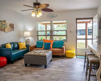 Sunny Delight I - Cape Canaveral - Living room