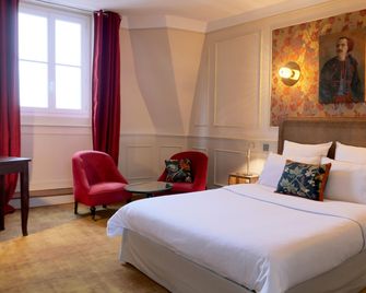 Hôtel Bristol Pau - Pau