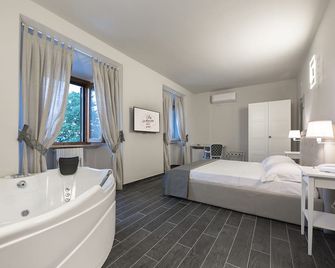 Hotel Le Macine - Montaione - Bedroom