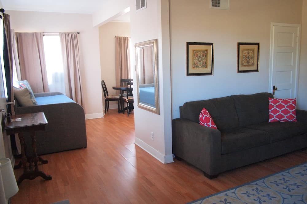 Living room view of 102 Ground Floor Park View