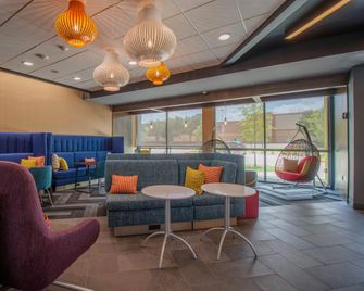 Tru by Hilton McKinney - McKinney - Lounge