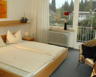 Hotel Ebnet Garni - Lindau - Bedroom
