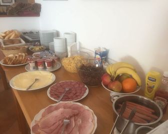 Penzion Hurka - Pardubice - Buffet