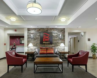 Red Roof Inn Plus + Gainesville - Gainesville - Lobby