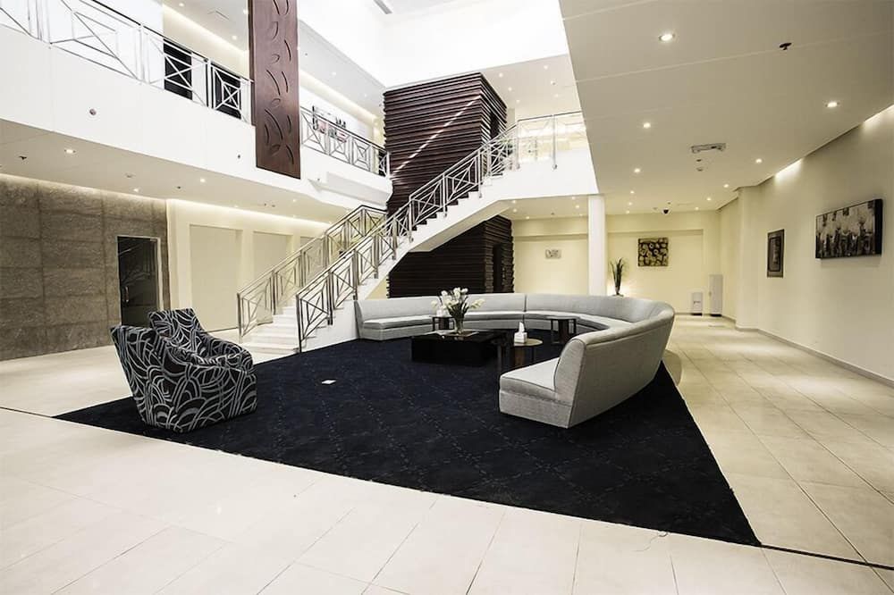 جراند لي لي للأجنحة الفندقية - الهفوف - ردهة