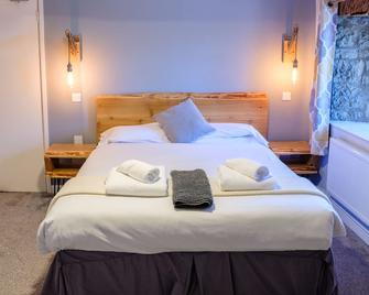 Mullions 51 B&B - Street - Bedroom